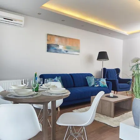 Wronia Business By Bookinghost Apartmán *