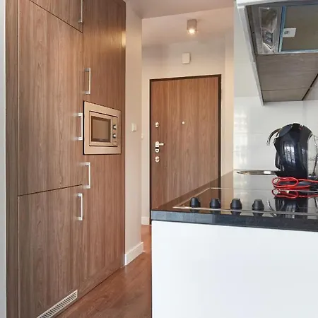 Daire Wronia Business By Bookinghost